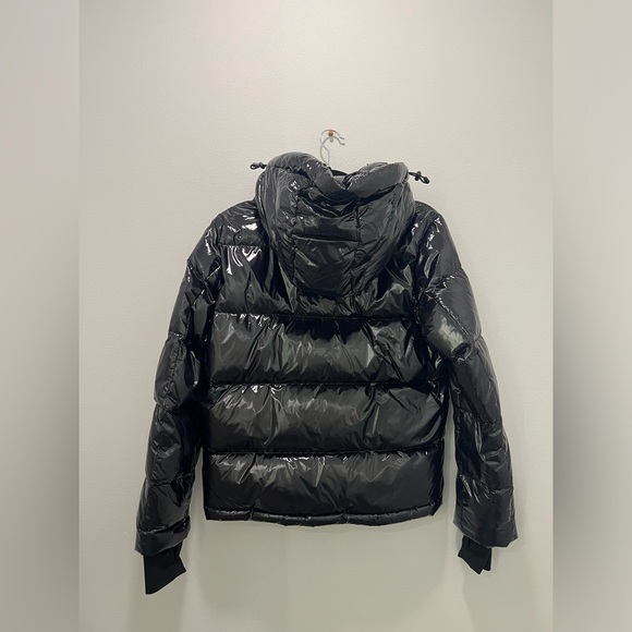 AQUA Puffer Jacket - Picture 10 of 16